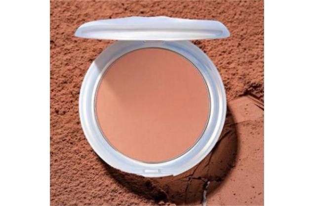 Blush Cheek Pop: Elementul de machiaj obligatoriu al verii