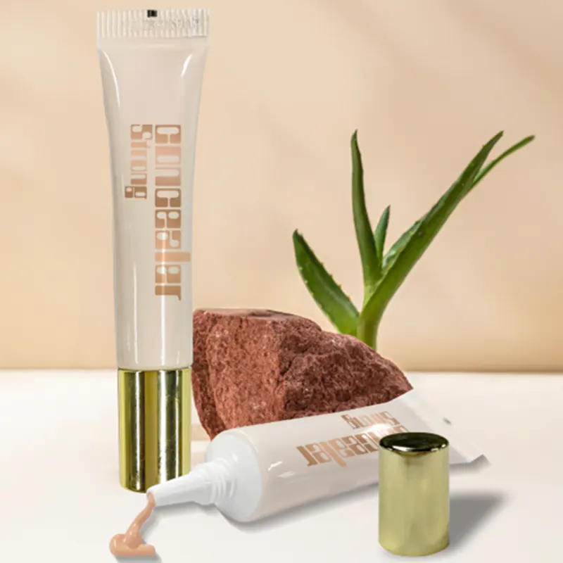 Concealer lichid neted mătăsos